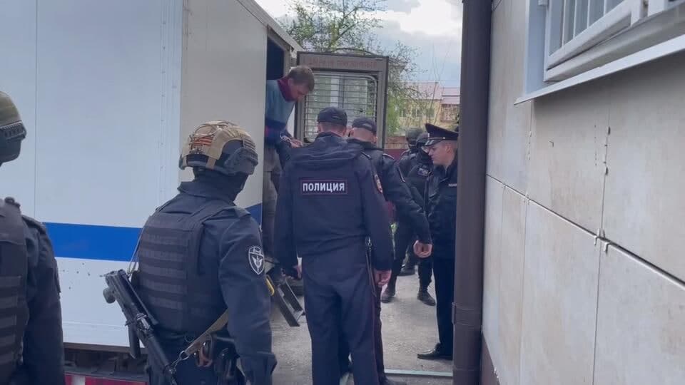 Rossiyada sud Prilepinga suiqasdda gumonlanayotgan shaxsni hibsga oldi