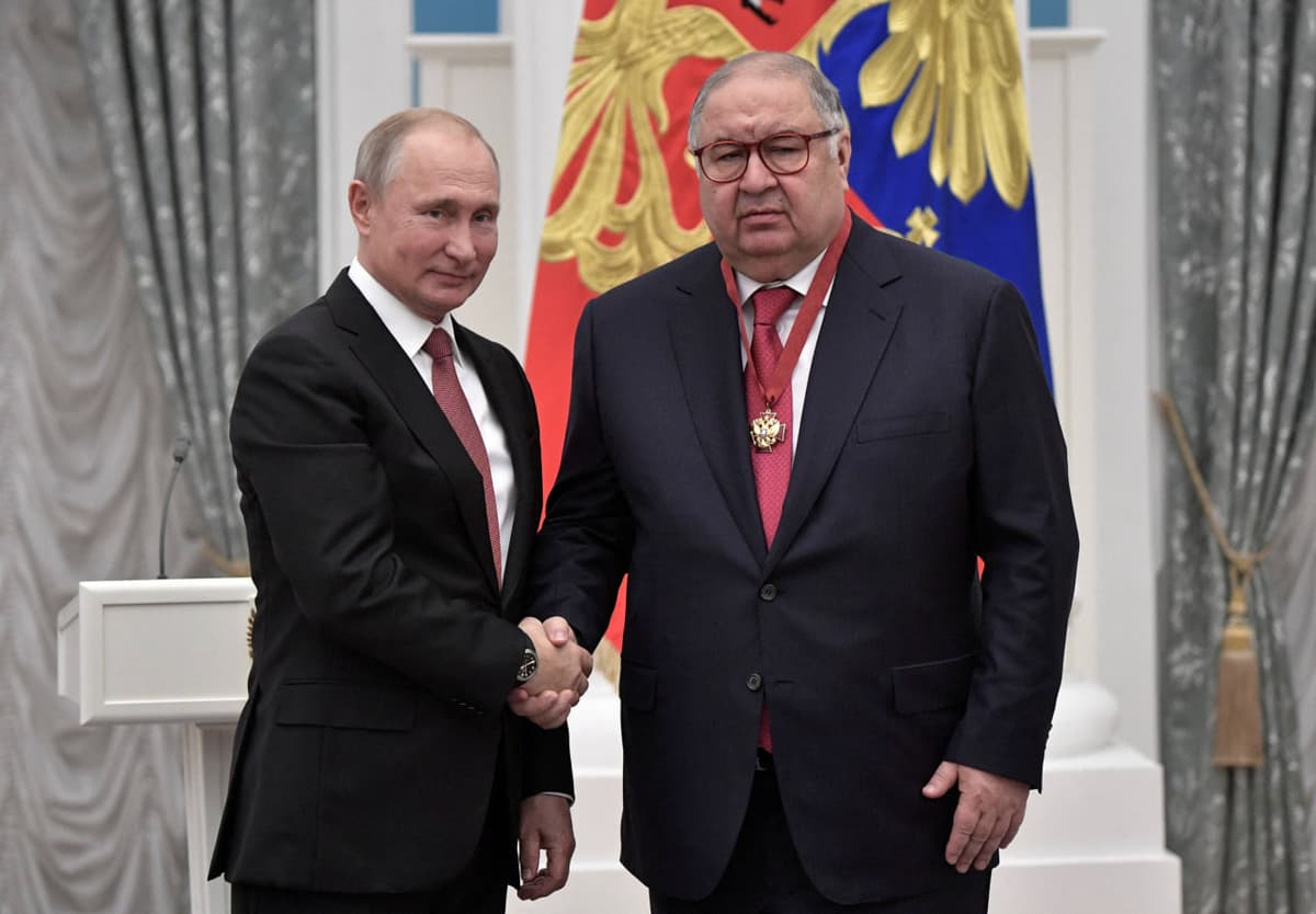 Sud Alisher Usmonovni «Putinning sevimli oligarxi» deb atashni taqiqladi