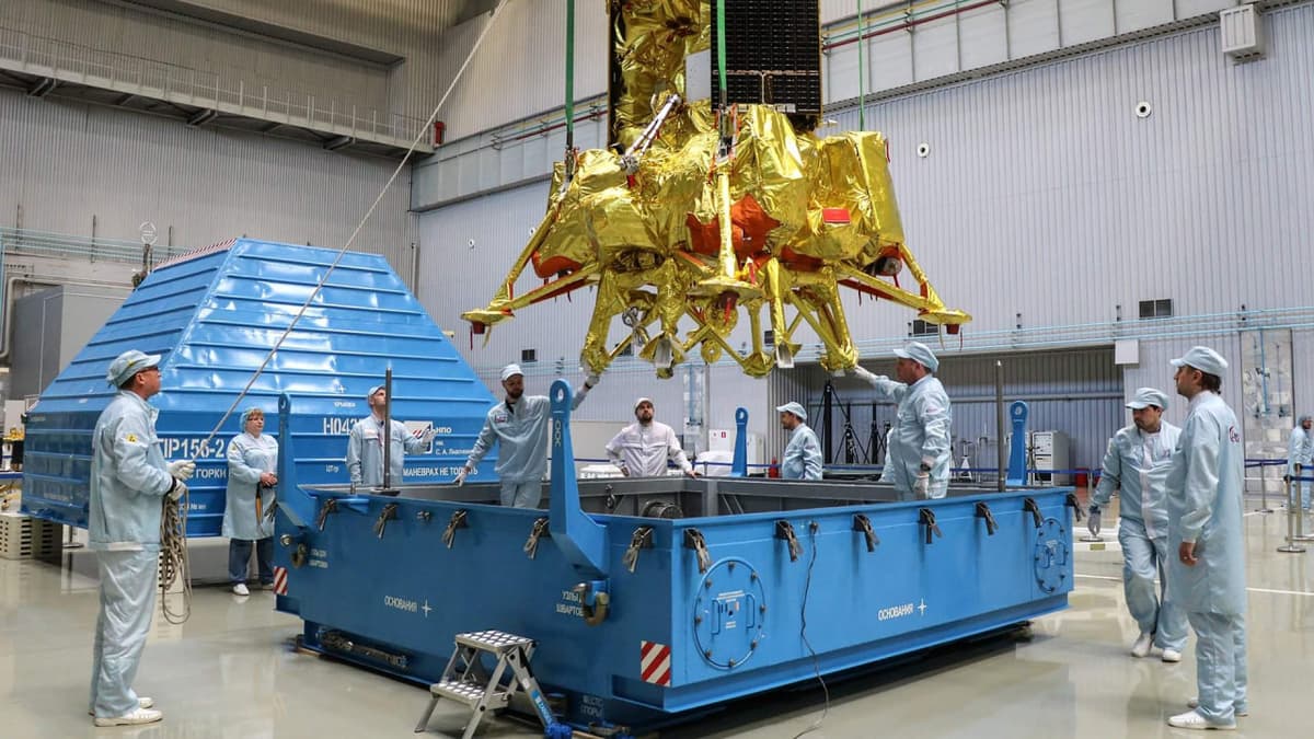 «Roskosmos» «Luna-25» stansiyasining qulashi sabablarini tushuntirdi