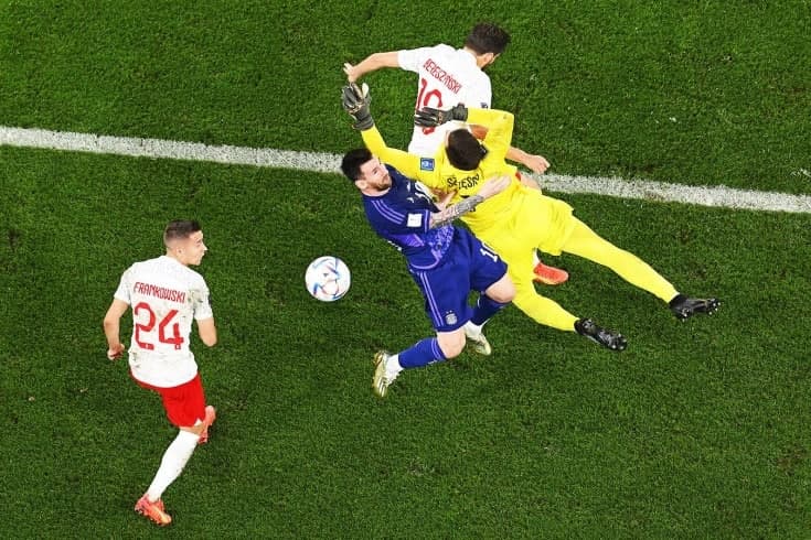 Polşa qörqoqlarça himoyalanib pley-offga çiqdi, Meksikada drama