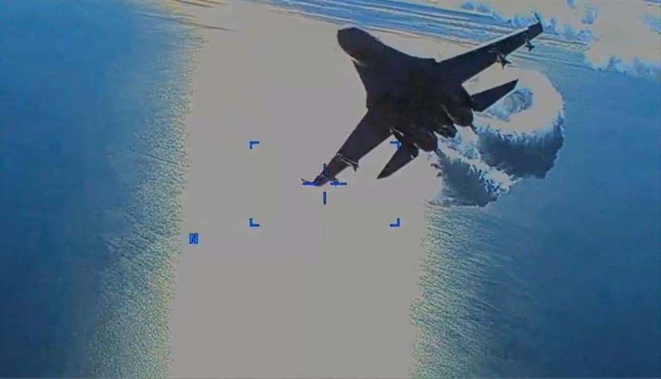 AQSh Qora dengiz uzra dronlar parvozini qayta tikladi
