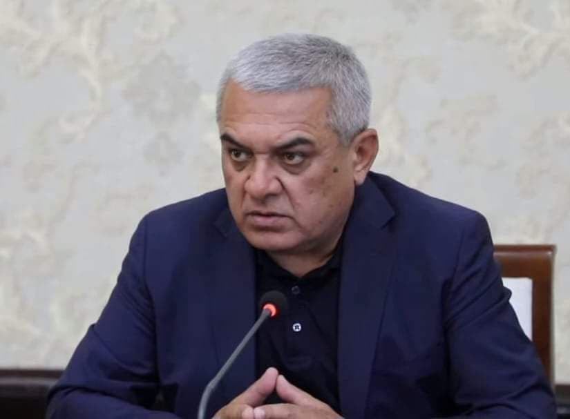 Косон ҳокими маҳалла раисларини солиқ йиғишга мажбурлаб, ҳақоратлагани айтилмоқда