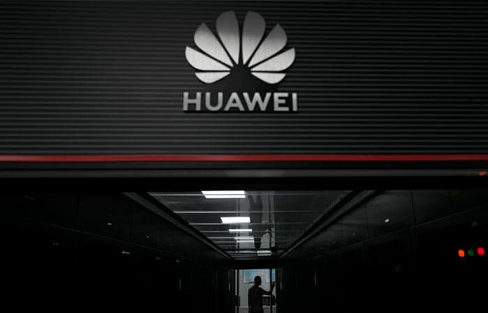 ЕК откажется закупать услуги связи 5G с оборудованием Huawei и ZTE 