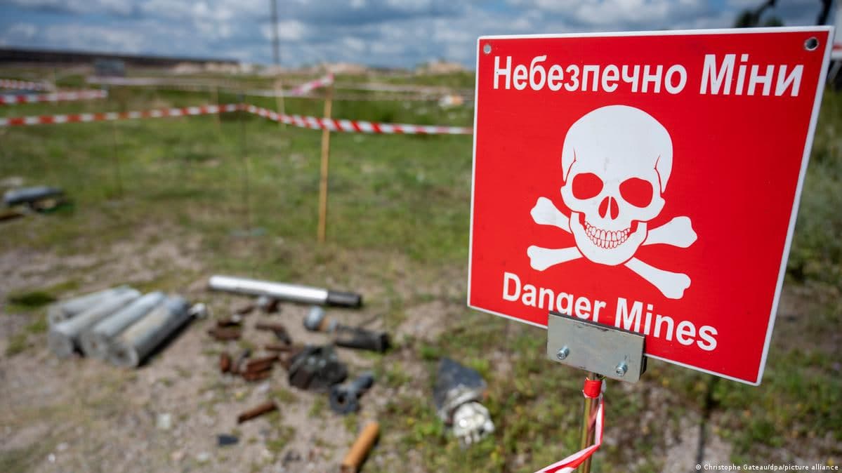 HRW Украинада пиёда аскарларга қарши миналардан фойдаланишни қоралади