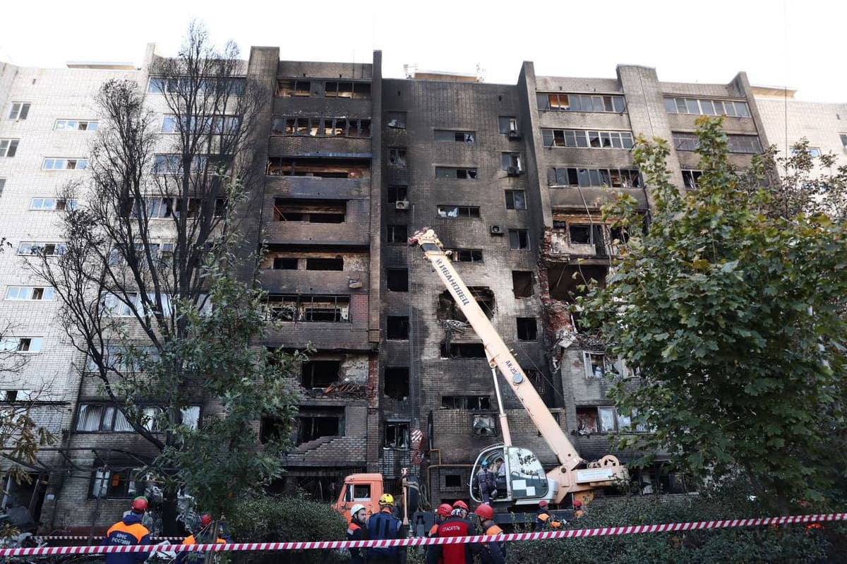 Yeyskda harbiy samolyot qulashi. Yangi tafsilotlar ma’lum bo‘ldi