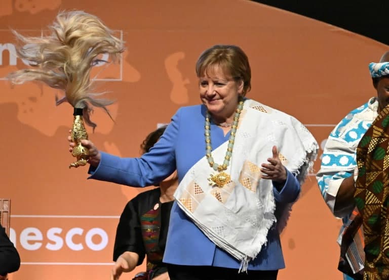 Angela Merkel YuNESKOning tinçlik mukofotiga sazovor böldi