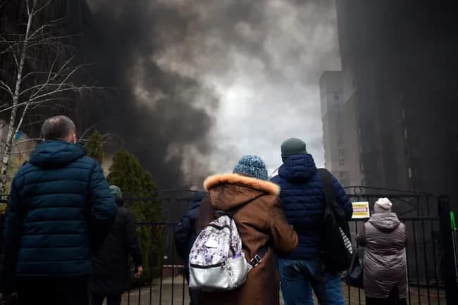 Ukraina shaharlariga yangi raketa zarbalari. Rossiya buni Bryansk uchun qasos deb atadi