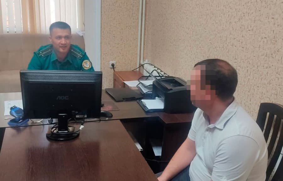 Пассажир рейса «Санкт-Петербург – Ташкент» устроил дебош на борту самолета