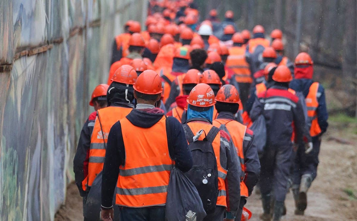Rossiyadagi o‘zbekistonlik mehnat migrantlari ogohlikka chaqirildi