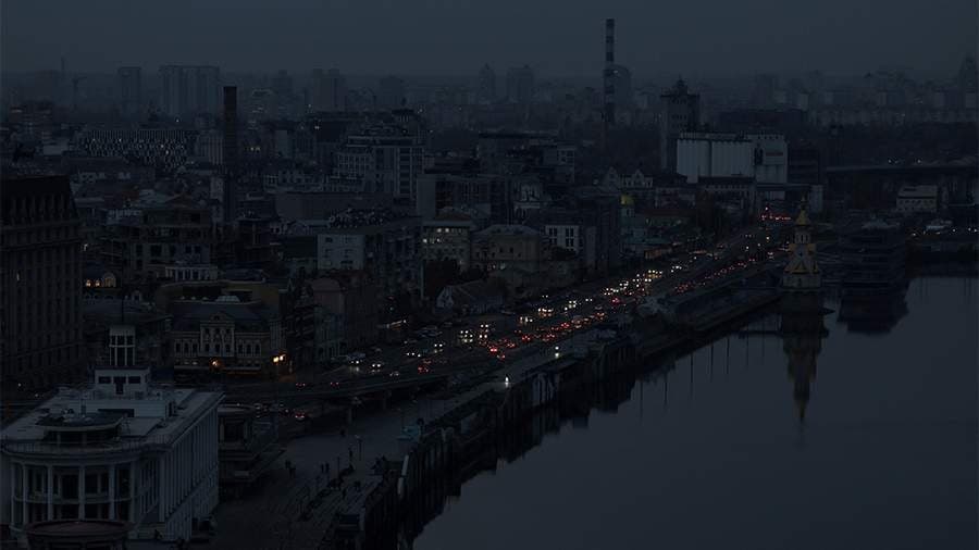 Ukrainada 4 million kişi elektr energiyasidan foydalanişda çeklovlarga ega
