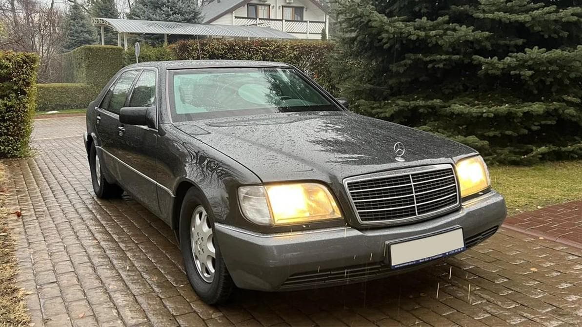 Nazarboyevning Mercedes xizmat mashinasi sotuvga qo‘yildi 