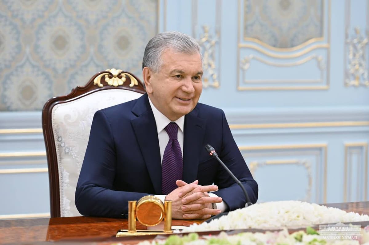 Shavkat Mirziyoyev receives CIS and SCO secretary generals