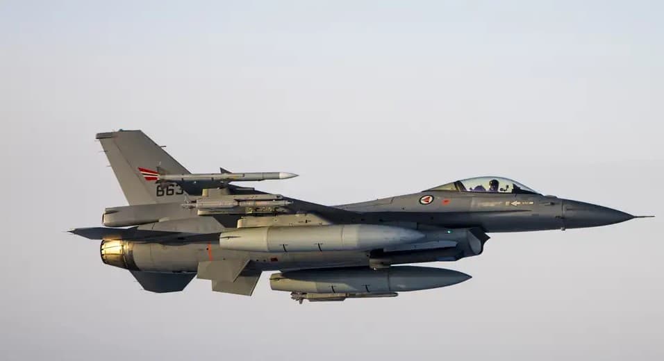 Ukraina 2024 yilning bahorida F-16’dan foydalanishni boshlashi mumkin