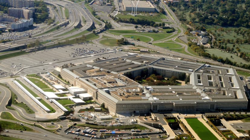 Pentagon: AQSh Suriyada Turkiyaning dronini urib tushirdi