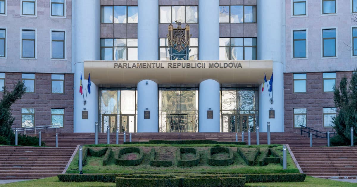 Moldovada davlat tili nomi rumin tiliga özgartiriladi