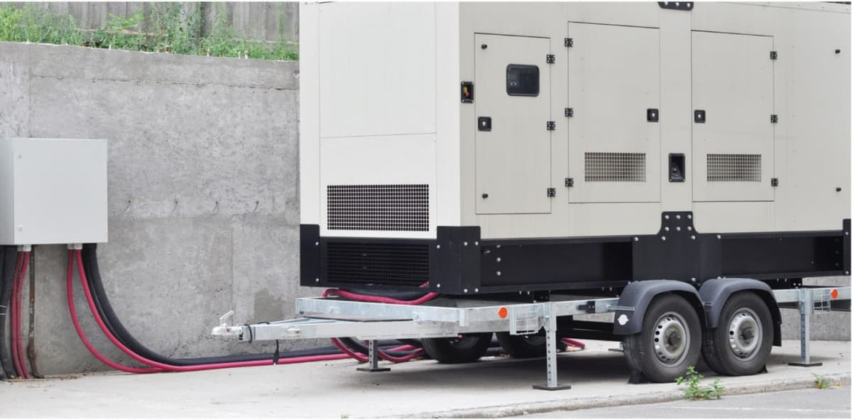 Ukrainaga Fransiyadan 100 ta generator yetib keldi