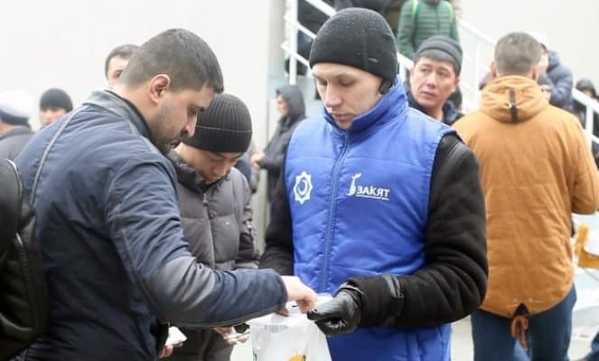 Москва мусулмонлари энага томонидан ўлдирилган қизча ота-онасига пул йиғдилар