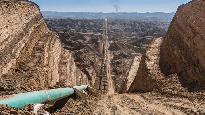 Eron Turkmaniston bilan gaz mojarosini sudsiz hal qilishga rozi bo‘ldi