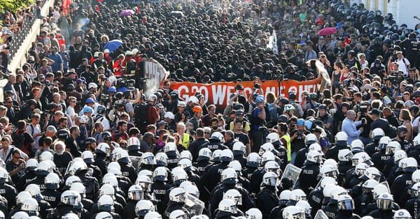 Hamburgda 300ga yaqin namoyishchi qo‘lga olindi