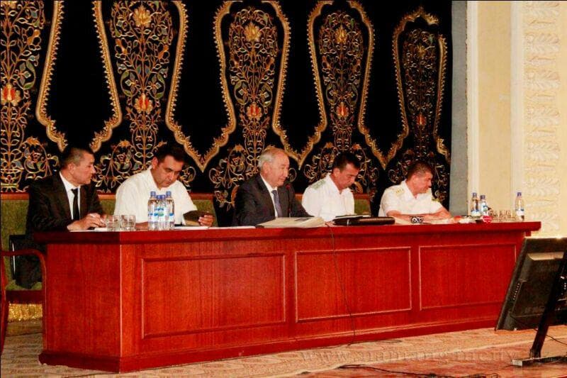 Prezidentning davlat maslahatchisi Namanganda sayyor qabul o‘tkazmoqda