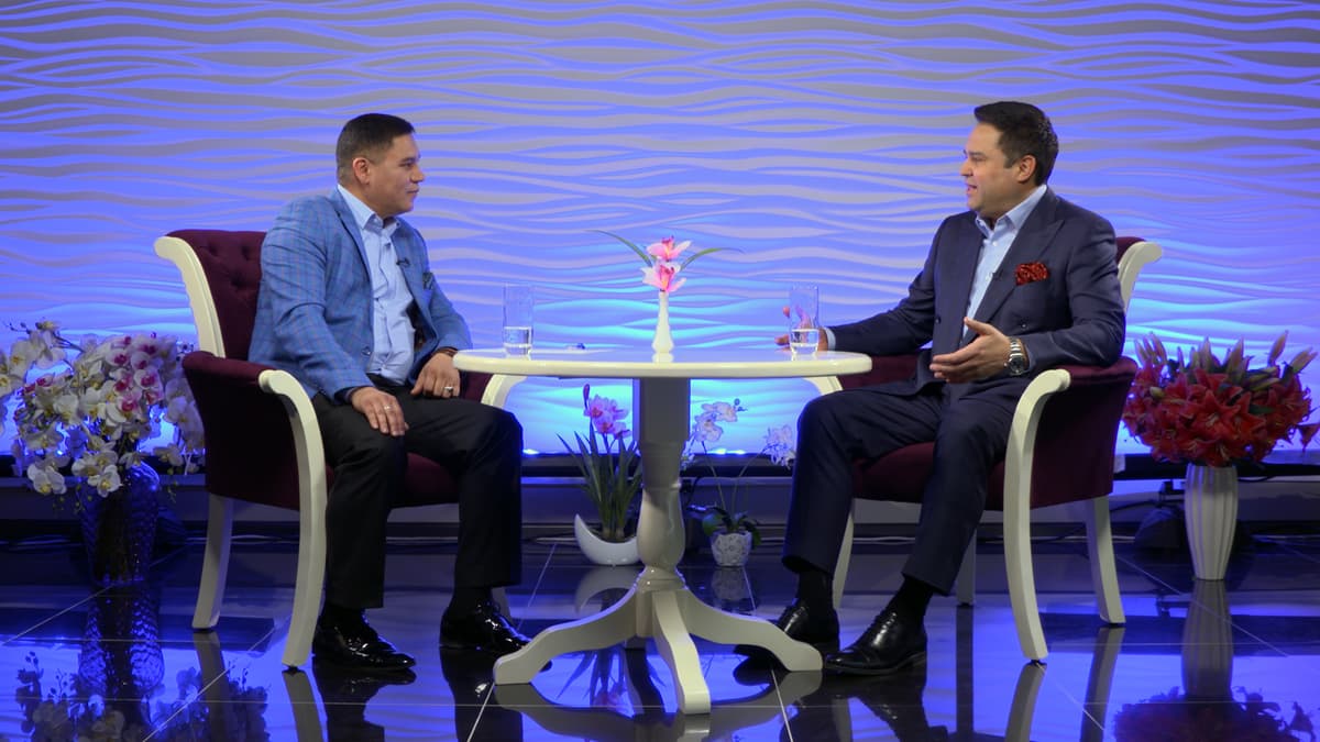 Siz uyg‘ondingiz, tashqarida esa 2030 yil nafasi. Zo’r TV – yangi televideniye davri
