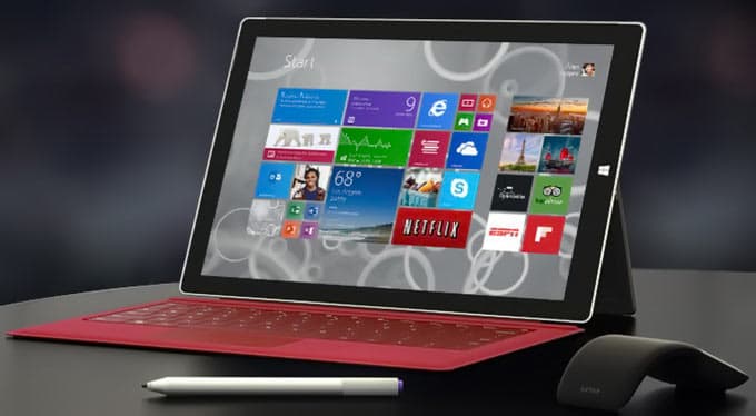 Microsoft MacBook noutbuklarini Surface’ga almashtiradiganlarga pul berishini ma'lum qildi
