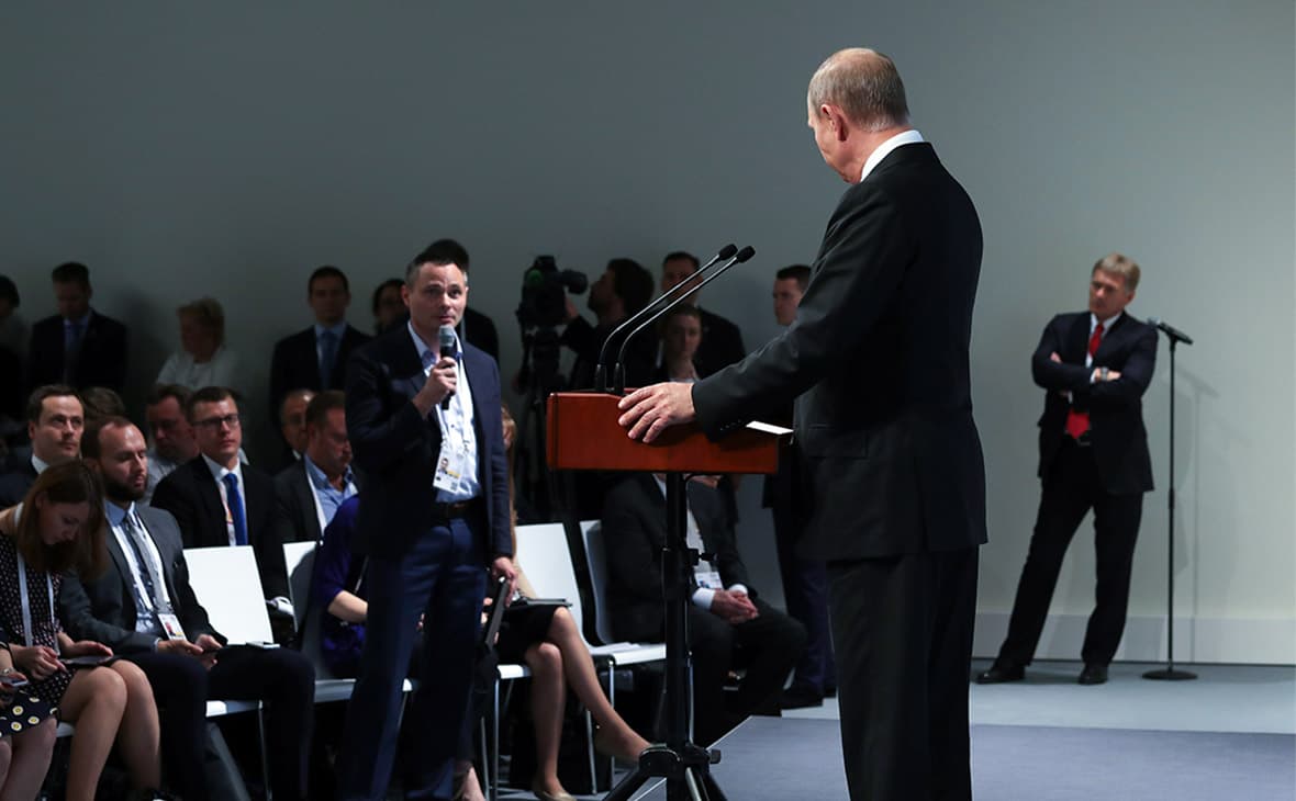 Putin Navalniy bilan muloqot qilishi ehtimoli bo‘yicha savolga javob qaytardi