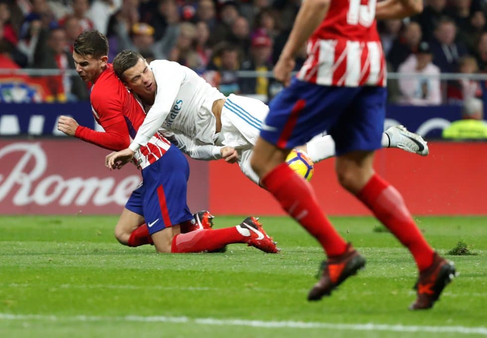 Minus 10. Qonli Madrid derbisida «Barselona» g‘alaba qozondi