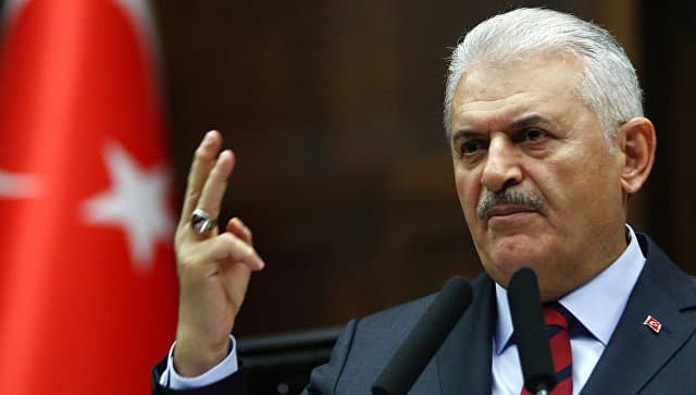 Turkiya bosh vaziri Niderlandiya hukumati qaroriga keskin javob qaytarilishini va'da qildi