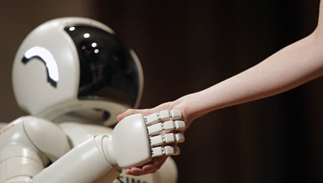 Yaponiyada mashhur yozuvchilardan biriga juda o‘xshash robot yaratildi