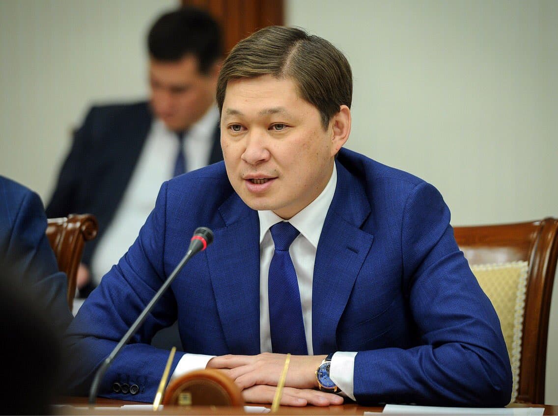Қирғизистон бош вазири Қозоғистон билан чегарадаги вазиятга изоҳ берди