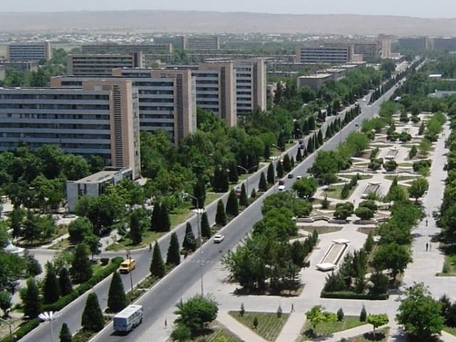 Uchquduqda tibbiyot birlashmasining yangi binosi foydalanishga topshirildi