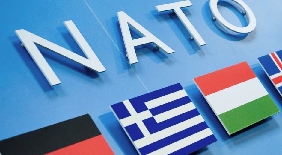 NATO rus saytlarini soxta xabarlar tarqatishda aybladi