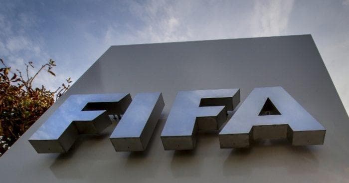 FIFA yana ikki jamoaning transfer qoidalarini buzganlikda gumon qilmoqda