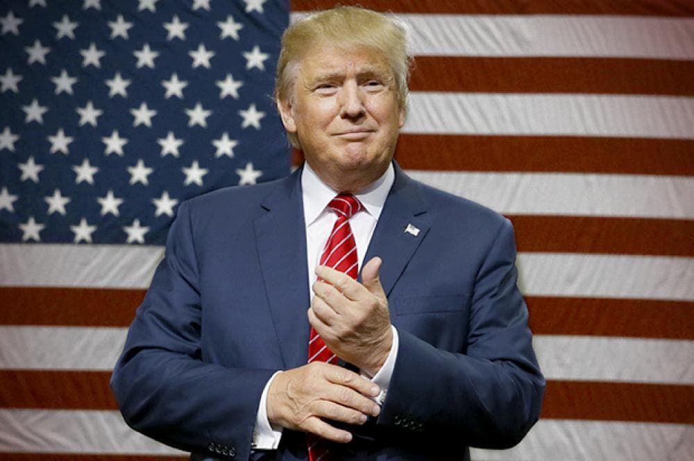 Трамп икки муддатга президент бўлиб қолмоқчи