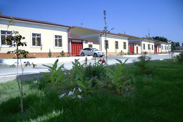 Qishloqlarda arzon uy-joylarni qurish bo‘yicha dastur qabul qilindi