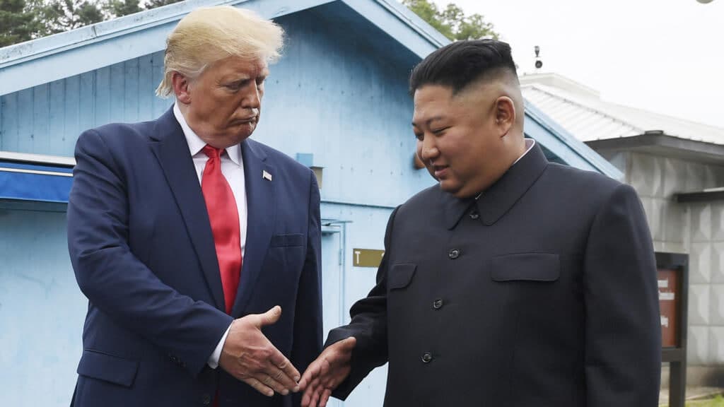 Tramp Kim Chen In bilan yarashmoqchi, Seul esa xavotirda