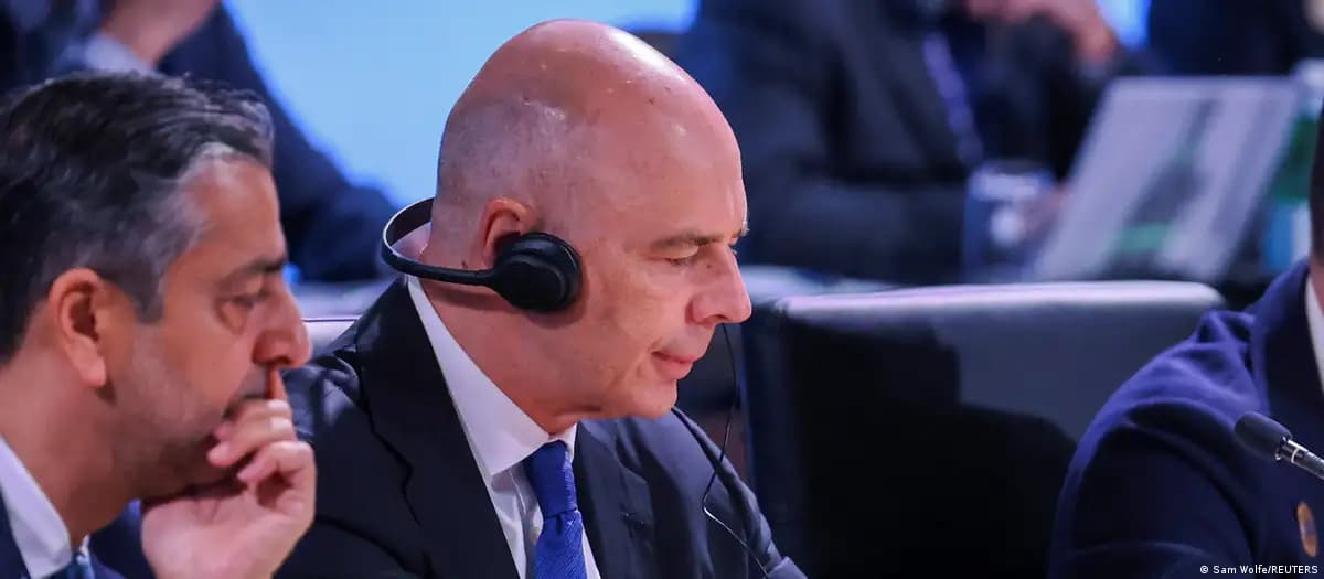 АҚШ Россияга санкцияларни юмшатиш шартини маълум қилди