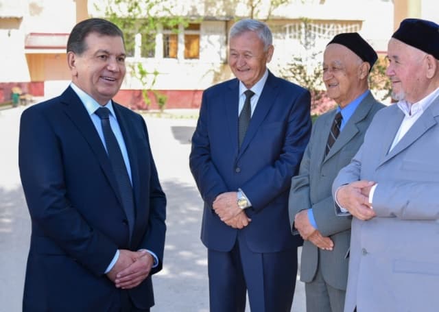 «Mahalla madaniyat va ma'rifat maskaniga aylanmog‘i lozim» - Prezident
