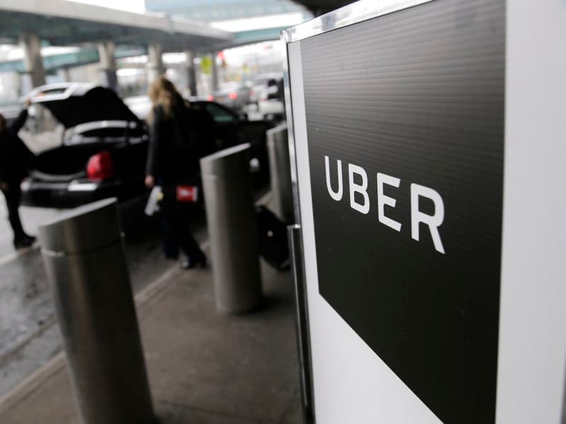 Uber такси хизмати 2016 йилни 2,8 млрд долларлик зиён билан якунлади