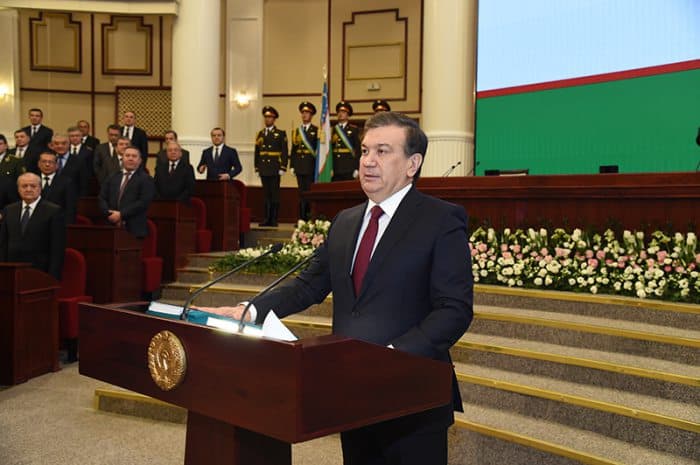 Foto: Mirziyoyevning qasamyod marosimi