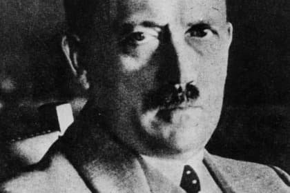 MRBning hujjatlari Hitlerning urushdan keyin tirik qolganiga ishora qilmoqda