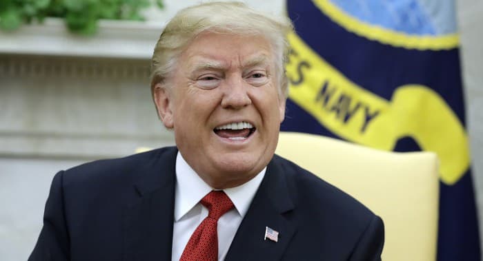Дональд Трамп CNN телеканалини бойкот қилишга чақирди