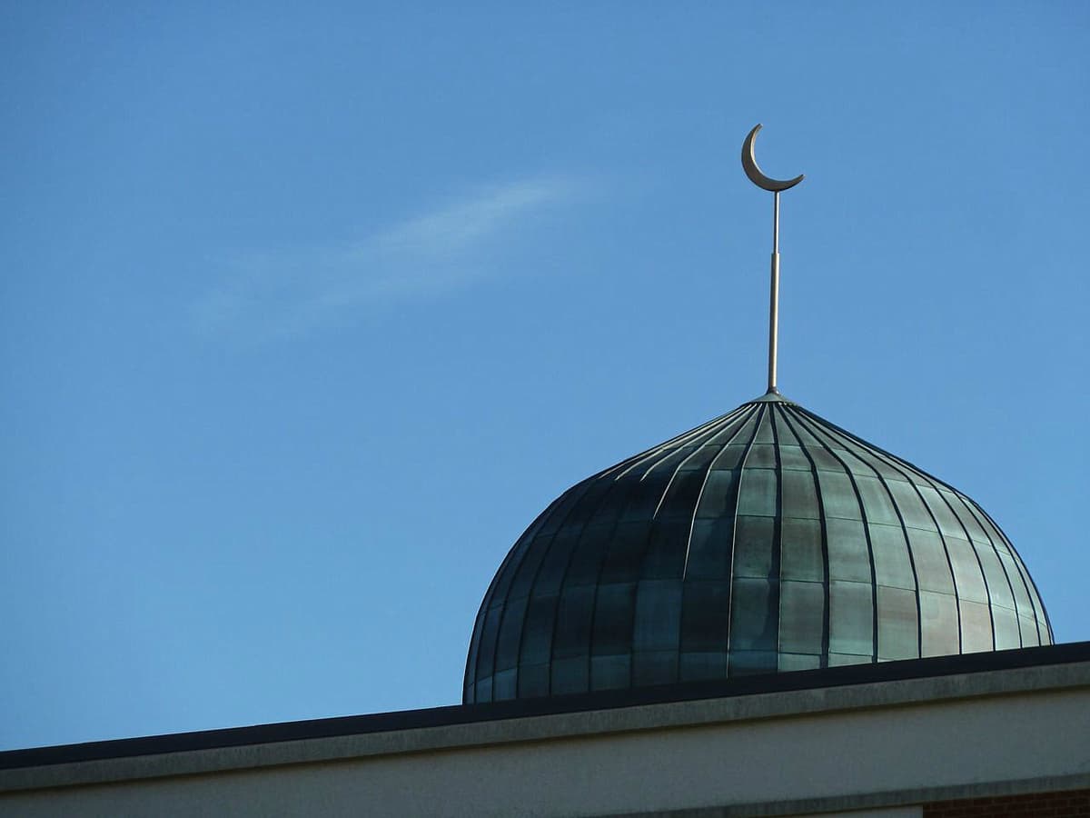 Daraja – ma'rifatdan, boylik esa ilmdandir