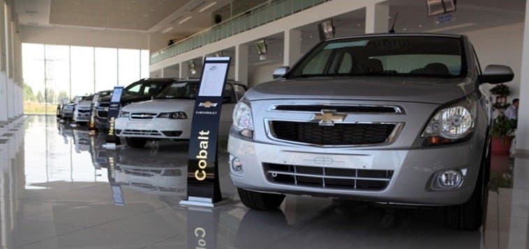 Иккинчи жаҳон уруши қатнашчилари GM Uzbekistan автомобилларини навбатсиз олишади