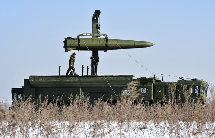 Peskov «Iskander»larning Kaliningradga tashlanishini izohladi