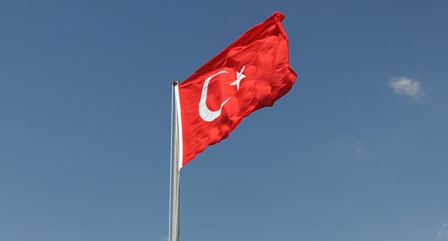 Turkiya Niderlandiya bosh vazirining etnik turklar borasidagi fikrlarini tanqid qildi