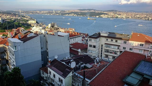 Bosfor porti kemalar qatnovi uchun ochildi