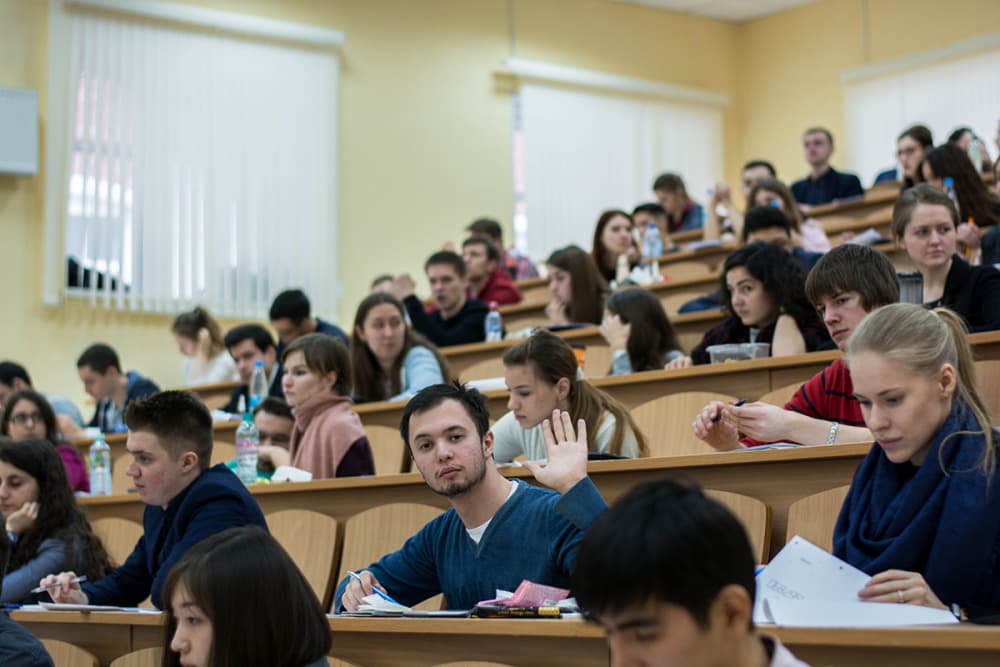 Elchi: Rossiyada tahsil olayotgan MDH talabalari orasida O‘zbekiston birinchi o‘rinda