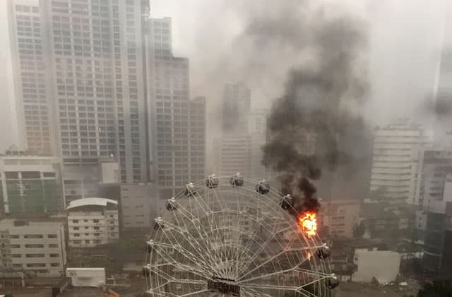 Bangkokdagi ko‘ngilochar bog‘da tomosha g‘ildiragida o‘t chiqdi
